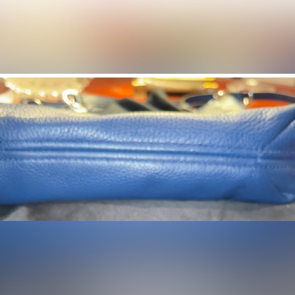 Michael Kors Crossbody - Picture 7 of 7